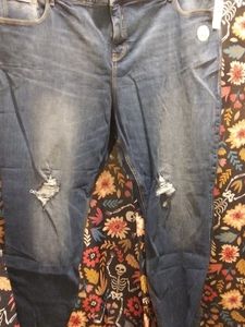 NWT Old Navy Rockstar Skinny Jeans Size 30 Long